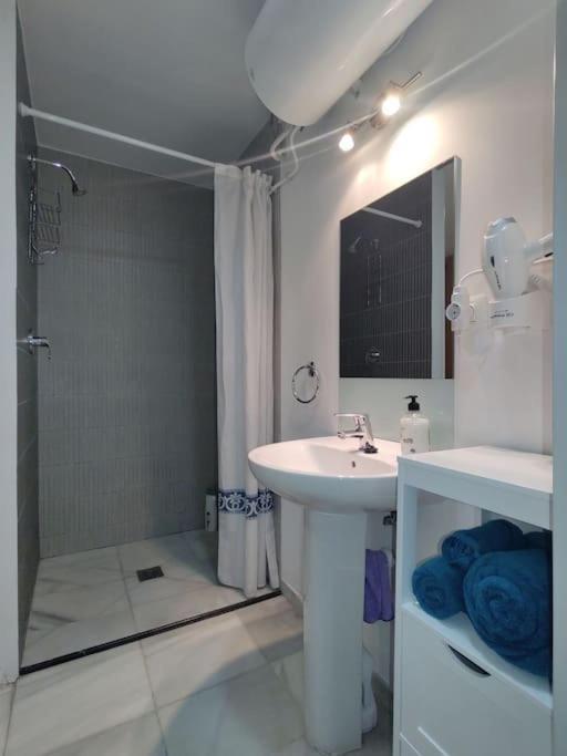 Madrid Alcotour Apto Trabajo Y Relax Alcobendas Zewnętrze zdjęcie